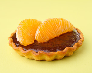 chocolate tart with orange