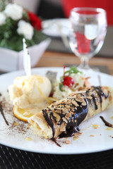 crepe with ice cream