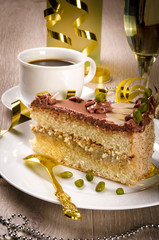 Halva Torte,Kaffe und Sekt