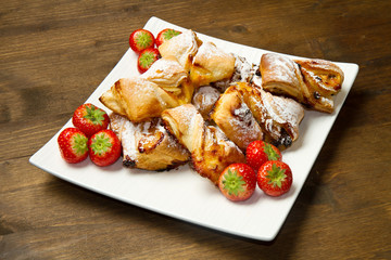 saccottini con marmellata e uvetta