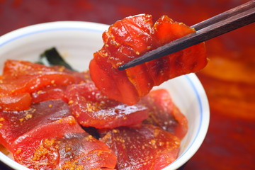 鉄火丼