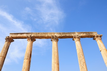 Fototapeta premium columns in an ancient city