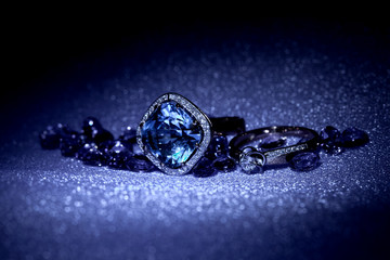 Elegant jewelry - 37554235