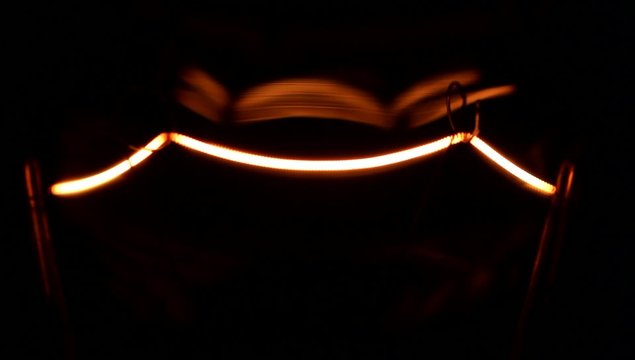Lamp - spiral-wound filament - on and off