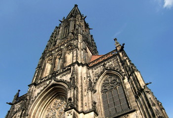 Fototapeta na wymiar St Lamberti Kościół w Münster / Westfalia