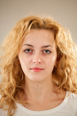 Naklejka premium beautiful woman