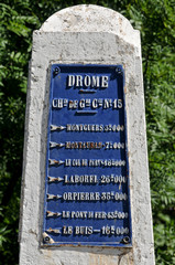 panneau indicateur routier - Drôme Provençale