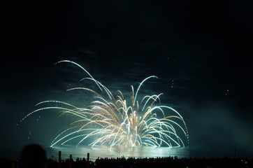 scie luminose di notte 3