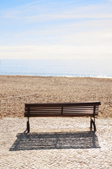 Fototapeta na wymiar bench on the beach.