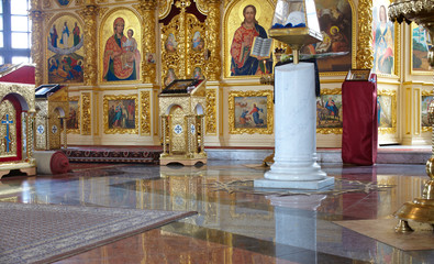 Fototapeta premium Interior of a Orthodox church in Kiev
