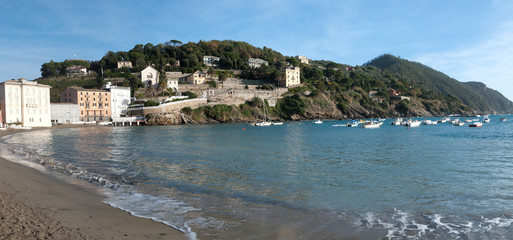 panoramica della Baia del Silenzio a Sestri Levante a Genova