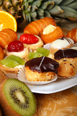 Mignon alla frutta e alla cioccolata