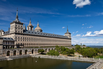 Obraz premium San Lorenzo de El Escorial Monastery , Spain on a Sunny Day