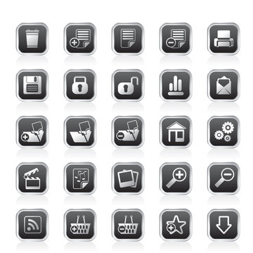 25 Simple Realistic Detailed Internet Icons