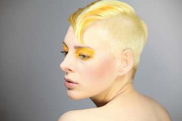 frau mit iro coloration