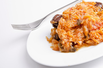 Sauerkraut auf polnische art mit geräuchertem Fleisch