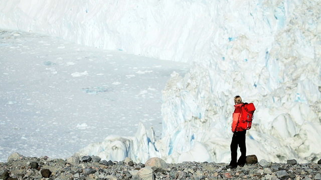Lone Female on Arctic Trekking Expedition