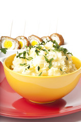 mashed potatoes and meatballs