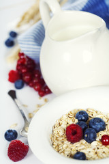 Granola with fresh berries