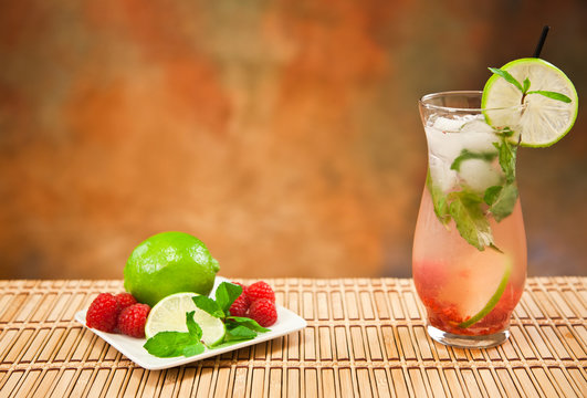 Raspberry Mojito