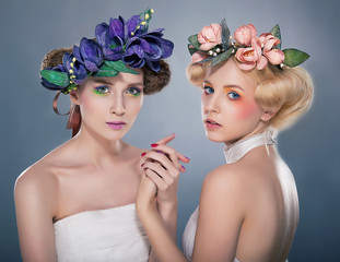 Two pretty nymphs in wreaths - lovely brunette and blonde