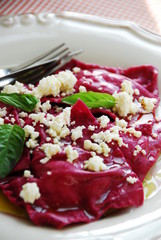 Ravioli Beetroot