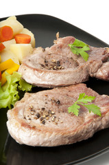 steak with vegetables