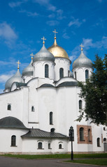 Fototapeta na wymiar Saint Sophia Cathedral w Kremlu Wielkiego Nowogrodu Rosji