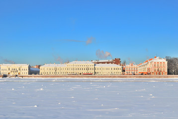 2Saint-Petersburg. University Embankment in winter