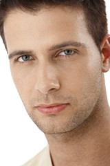 Fototapeta premium Portret przystojny młody człowiek