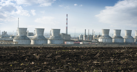 Oil and chemical refinery