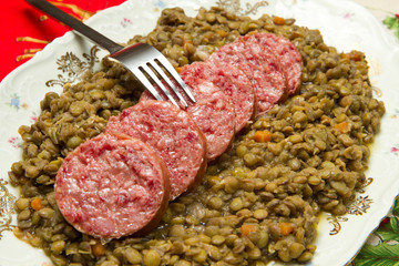 cotechino con lenticchie © Lsantilli