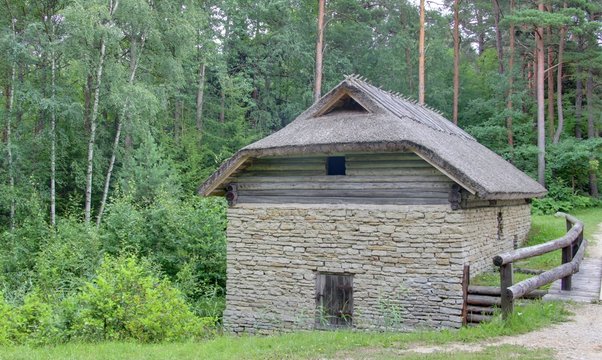 maison traditionnelle estonienne
