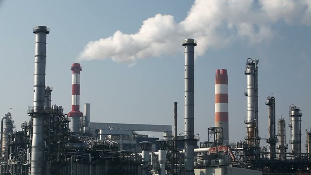 Oil refinery - timelapse