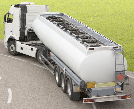 camion citerne petrolier