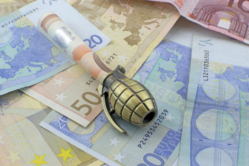 Racket ed usura - Crisi dell'Euro - finanziamento del terrorismo