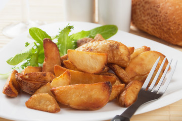 Roasted potato wedges