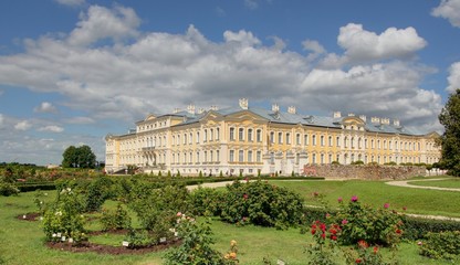 Obraz premium chateau en lettonie