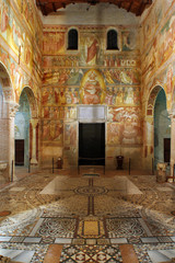 Abbazia di Pomposa, affreschi della navata