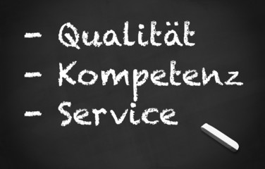 Fototapeta premium Kreidetafel Qualität Kompetenz Service