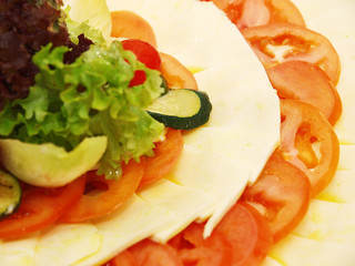 tomato and cheese platter
