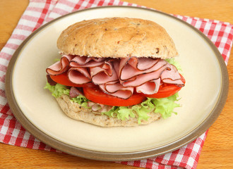 Ham & Tomato Roll