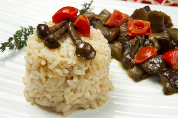 risotto ai funghi e pomodorini
