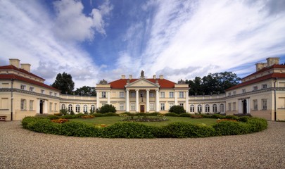Śmiełowo Palace in Greater Poland