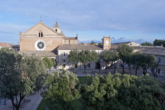 Chiaravalle (AN) - Abbazia Cistercense