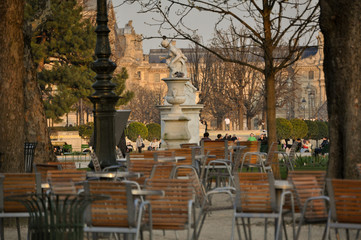 la città di Parigi con i suoi palazzi, monumenti e meraviglie