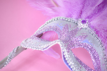 masque rose de Venise