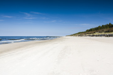 Wybrzeże morza Bałtyckiego © bzyxx
