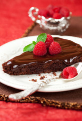 chocolate cake with raspberry