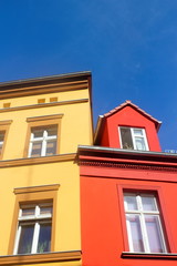Fototapeta na wymiar Kolorowe budynki